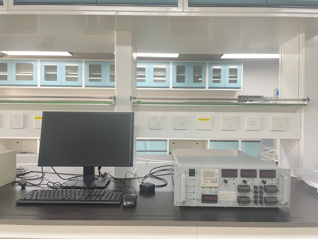 快速异戊二烯传感器